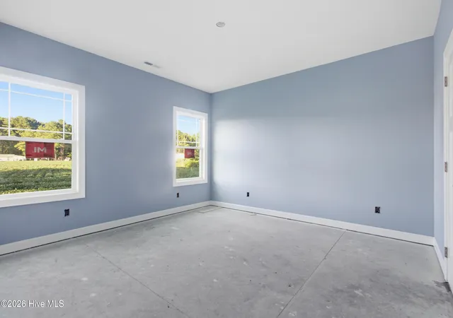 Photo 4 of Single family home for sale at 314 Camp Crk Dr, Oriental, NC 28571 | MLS# 100594796 | Listing updated on 2026-09-17