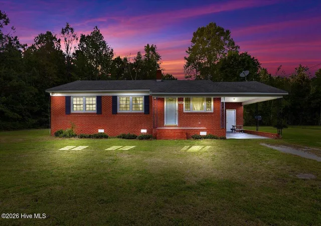 Photo 1 of Single family home for sale at 6566 Highway 41 W, Trenton, NC 28585 | MLS# 100566686 | Listing updated on 2026-10-02