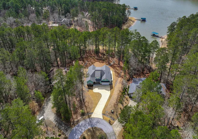 Homes for sale in Mc Cormick, SC | 208 Stafford Pl, Mc Cormick, SC 29835 | MLS# 98253151