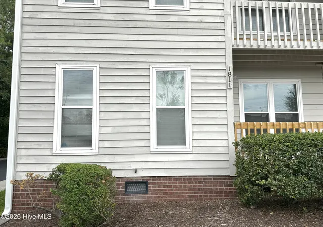 Photo 2 of Condo for sale at 1811 Savannah Ct, Wilmington, NC 28403 | MLS# 100593662 | Listing updated on 2026-08-18