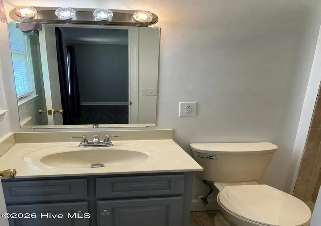Photo 33 of Single family home for sale at 221 E Bladen St, Bladenboro, NC 28320 | MLS# 100594315 | Listing updated on 2026-08-18