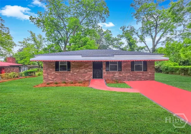 Homes for sale in Savannah, GA | 3911 5th St, Savannah, GA 31408 | MLS# SA355647