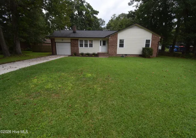 Photo 3 of Single family home for sale at 1005 Stillwood Cir, Jacksonville, NC 28540 | MLS# 100599626 | Listing updated on 2026-09-15