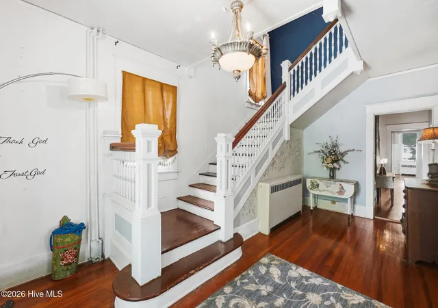 Photo 4 of Single family home for sale at 700 W Main St, Elizabeth City, NC 27909 | MLS# 100594211 | Listing updated on 2026-09-29
