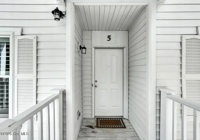 Photo 3 of Condo for sale at 108 Turtle Cay Dr #Unit 5, Wilmington, NC 28412 | MLS# 100599605 | Listing updated on 2026-08-28