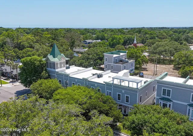Homes for sale in Southport, NC | 701 N Howe St #8, Southport, NC 28461 | MLS# 100582816