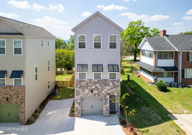 Homes for sale in North Augusta, SC | 1148 Carolina Ave, North Augusta, SC 29841 | MLS# 100586683