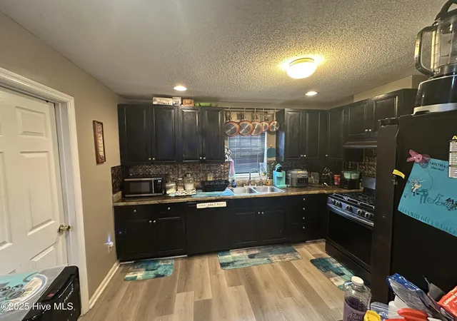 Photo 4 of Single family home for sale at 109 Focus Ct, Rocky Mount, NC 27801 | MLS# 100586559 | Listing updated on 2026-08-18