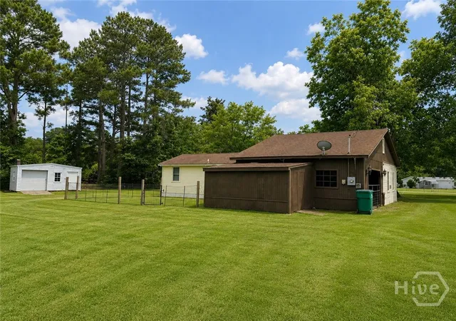 2nd image of 302 Chevis, Savannah, GA 31419 | MLS# SA357040