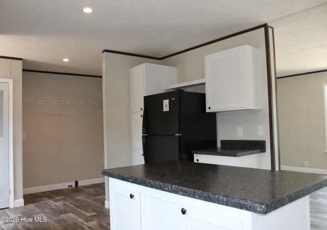 Photo 4 of Manufactured home for sale at 944 Blind Brg Rd, Magnolia, NC 28453 | MLS# 100595892 | Listing updated on 2026-09-12