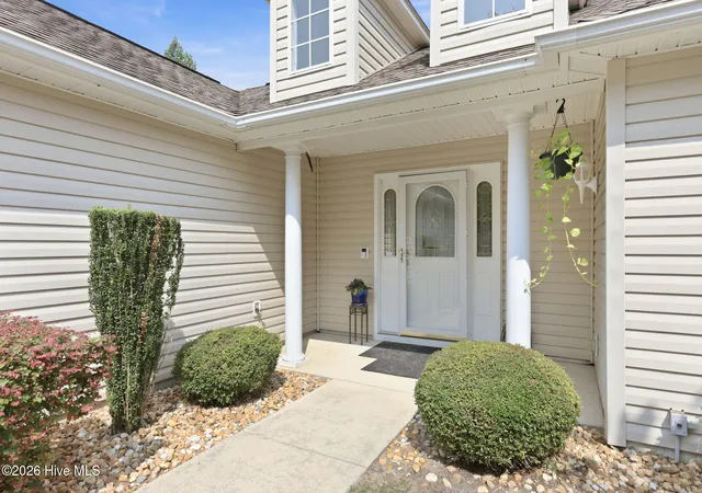 Photo 3 of Condo for sale at 902 Meadowbrook S #902, Swansboro, NC 28584 | MLS# 100590882 | Listing updated on 2026-08-18