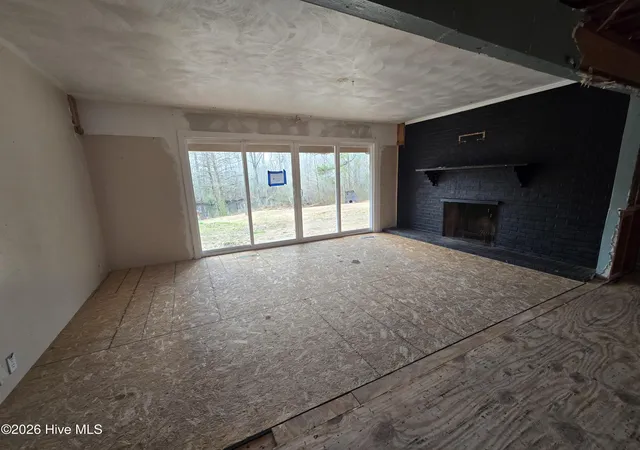 Photo 3 of Single family home for sale at 239 Riverwood Dr, Hertford, NC 27944 | MLS# 100556286 | Listing updated on 2026-09-21