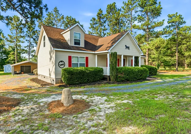 Photo 5 of Single family home for sale at 36199 US 1 Hwy, Aberdeen, NC 28315 | MLS# 100578913 | Listing updated on 2026-08-18