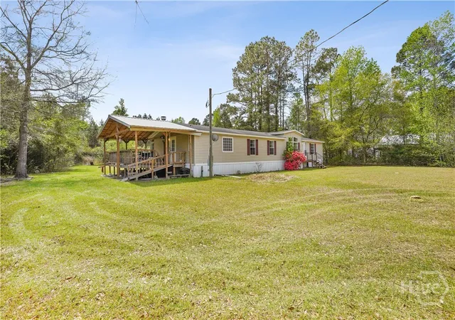 Homes for sale in Pembroke, GA | 1298 Lee Rd, Pembroke, GA 31321 | MLS# SA351672