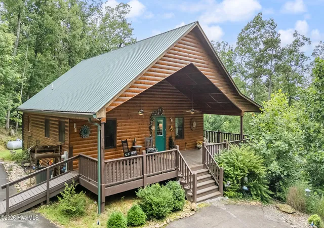 Photo 1 of Single family home for sale at 380 Bear Trl, Murphy, NC 28906 | MLS# 100589696 | Listing updated on 2026-08-18