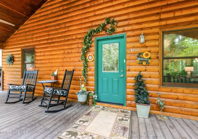 Photo 5 of Single family home for sale at 380 Bear Trl, Murphy, NC 28906 | MLS# 100589696 | Listing updated on 2026-08-18