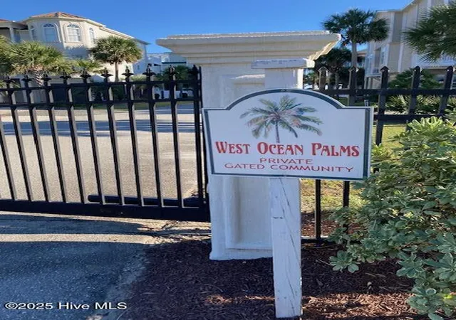 5th image of 7 Coggeshall Dr W, Ocean Isle Beach, NC 28469 | MLS# 100538364