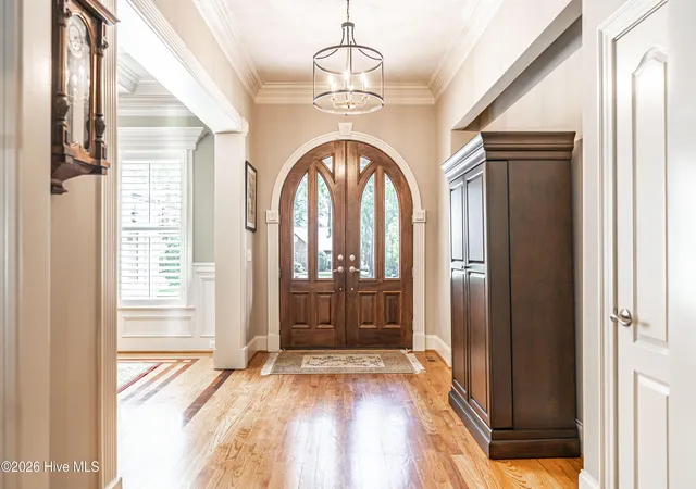Photo 5 of Single family home for sale at 38 E Augusta Ln, Southern Pines, NC 28387 | MLS# 100586562 | Listing updated on 2026-08-18