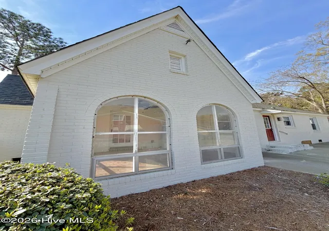 Homes for sale in Kinston, NC | 1304 Rhem St, Kinston, NC 28501 | MLS# 100561965