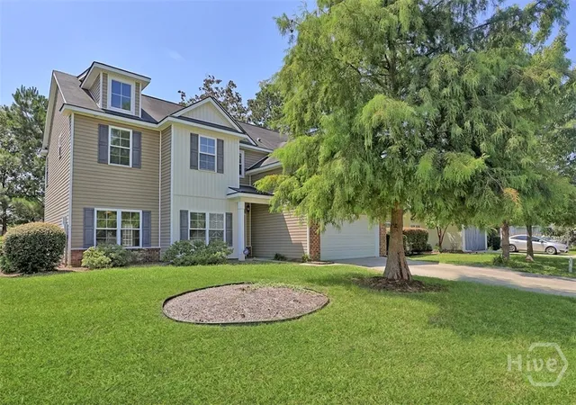 Photo 3 of Single family home for sale at 114 Wall St, Savannah, GA 31405 | MLS# SA360299 | Listing updated on 2026-07-30