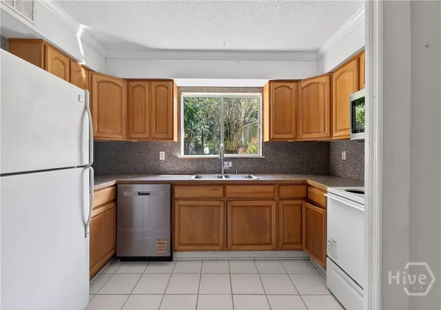 Homes for sale in Savannah, GA | 527 Tibet Ave #C4, Savannah, GA 31406 | MLS# SA355391