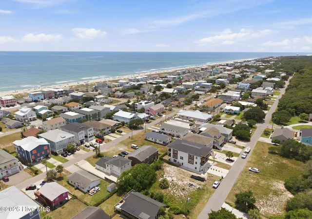 5th image of 321 Fifth Ave S, Kure Beach, NC 28449