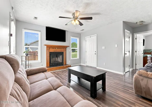 Photo 4 of Single family home for sale at 6832 Winthrop Dr, Fayetteville, NC 28311 | MLS# 100596256 | Listing updated on 2026-08-31