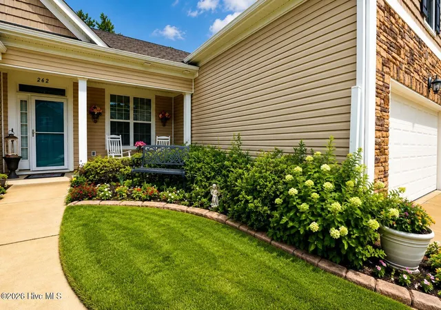 Photo 2 of Single family home for sale at 262 Palamon Dr, Grovetown, GA 30813 | MLS# 100583457 | Listing updated on 2026-10-05