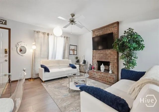 Photo 4 of Townhouse for sale at 2220 E Victory Dr #6, Savannah, GA 31404 | MLS# SA361818 | Listing updated on 2026-08-03