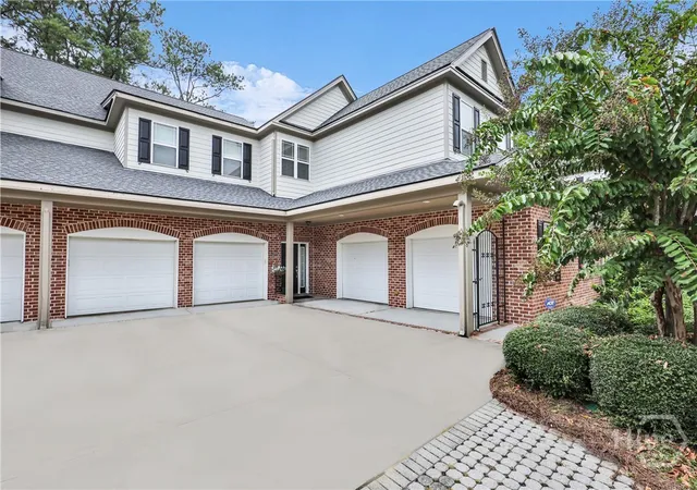 4th image of 2502 River Oaks Dr, Richmond Hill, GA 31324