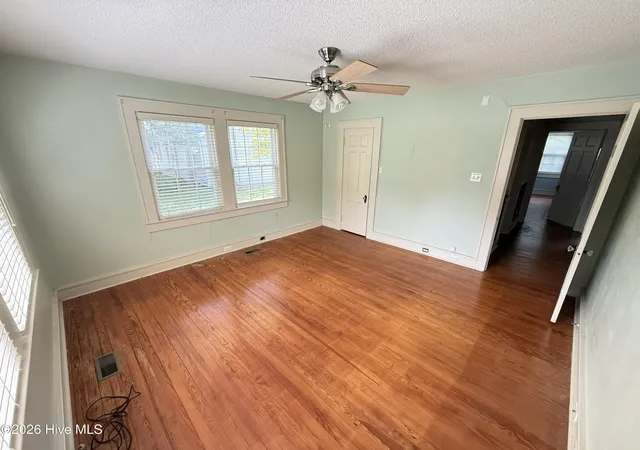 Homes for sale in Mount Olive, NC | 617 N Church St St, Mount Olive, NC 28365 | MLS# 100525291