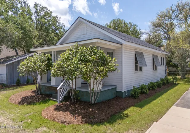 3rd image of 800 Mulberry St, Beaufort, NC 28516 | MLS# 100574765