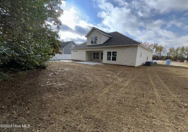 Homes for sale in Farmville, NC | 3258 School View Dr, Farmville, NC 27828 | MLS# 100476849