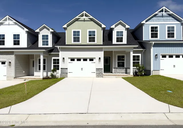 Photo 1 of Townhouse for sale at 547 Timbercrest Cir Se, Bolivia, NC 28422 | MLS# 100577000 | Listing updated on 2026-08-18