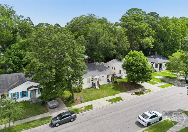 Photo 32 of Multi family home for sale at 1306 E 54th Street, Savannah, GA 31404 | MLS# SA362087 | Listing updated on 2026-08-18