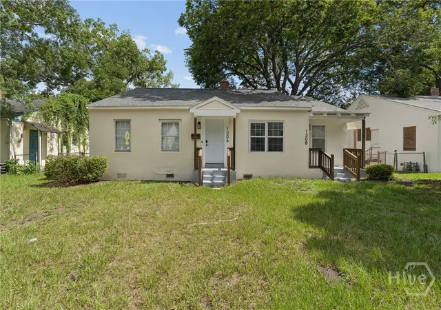 Photo 3 of Multi family home for sale at 1306 E 54th Street, Savannah, GA 31404 | MLS# SA362087 | Listing updated on 2026-08-18