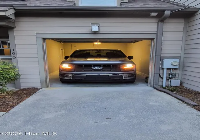 Photo 5 of Townhouse for sale at 195 Pinebranch Ct, Southern Pines, NC 28387 | MLS# 100577086 | Listing updated on 2026-08-18