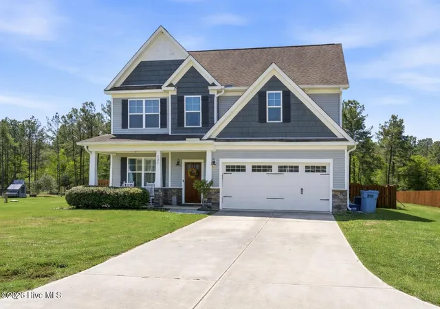 Photo 4 of Single family home for sale at 121 Cottle Ct, Richlands, NC 28574 | MLS# 100568404 | Listing updated on 2026-09-06