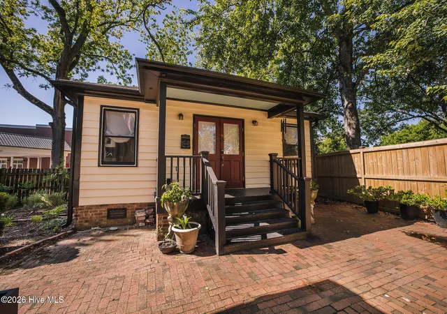 5th image of 615 New St, New Bern, NC 28560 | MLS# 100573745