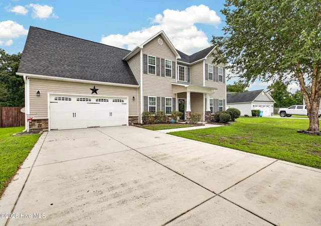 Photo 2 of Single family home for sale at 129 Prelude Dr, Richlands, NC 28574 | MLS# 100600095 | Listing updated on 2026-09-04