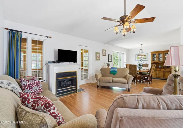 Homes for sale in Seven Lakes, NC | 117 Sandham Ct, Seven Lakes, NC 27376 | MLS# 100588274