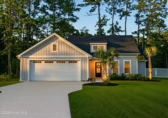 Photo 1 of Single family home for sale at 442 Sandlewood Dr Nw, Calabash, NC 28467 | MLS# 100586663 | Listing updated on 2026-10-01