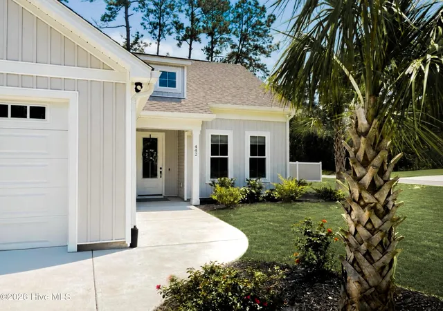 Photo 4 of Single family home for sale at 442 Sandlewood Dr NW, Calabash, NC 28467 | MLS# 100586663 | Listing updated on 2026-10-01