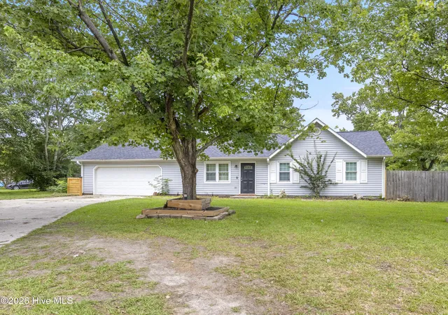 Photo 4 of Single family home for sale at 209 Rawls Ct, Jacksonville, NC 28540 | MLS# 100590941 | Listing updated on 2026-09-03