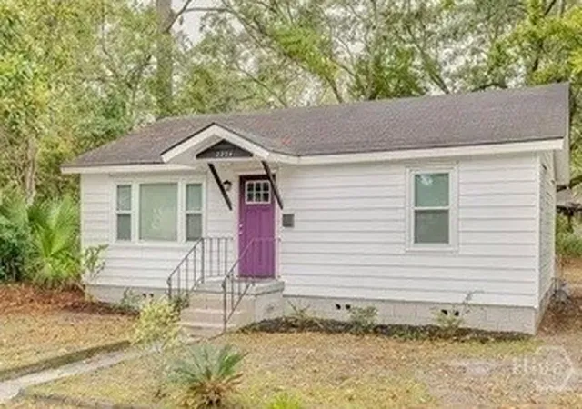 Photo 2 of Single family home for sale at 2324 Florida Ave, Savannah, GA 31404 | MLS# SA361160 | Listing updated on 2026-07-28
