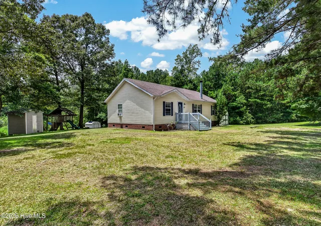 Homes for sale in Jacksonville, NC | 401 Zack Elwood Ct, Jacksonville, NC 28540 | MLS# 100587220