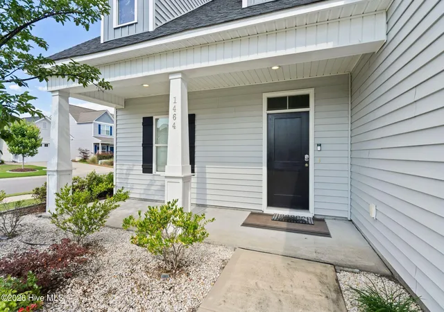 Photo 4 of Single family home for sale at 1464 Creek Bnd Ter, Wilmington, NC 28405 | MLS# 100580467 | Listing updated on 2026-08-20