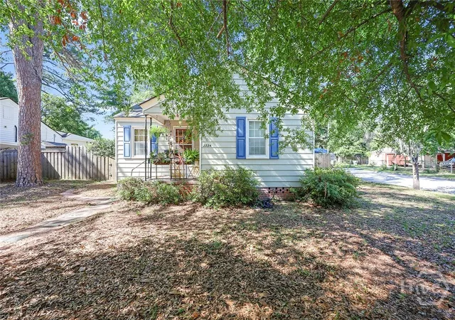 Homes for sale in Savannah, GA | 2224 E 38th St, Savannah, GA 31404 | MLS# SA356315