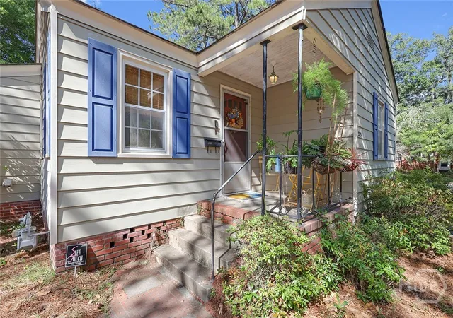 Homes for sale in Savannah, GA | 2224 E 38Th St, Savannah, GA 31404 | MLS# SA356315