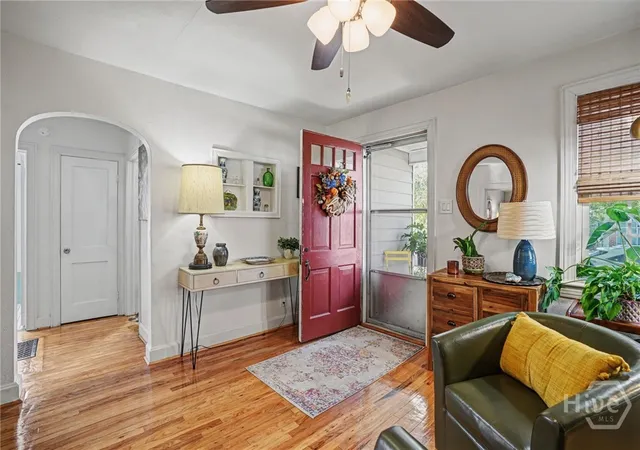 Homes for sale in Savannah, GA | 2224 E 38Th St, Savannah, GA 31404 | MLS# SA356315